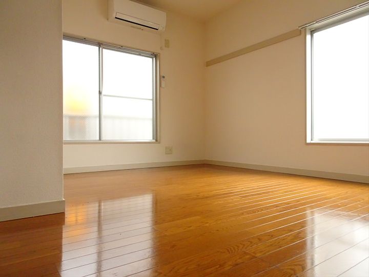 東京都中野区南台2(アパート)の賃貸物件の居間