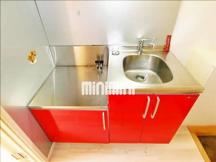 クレフラスト更屋敷A棟のキッチン