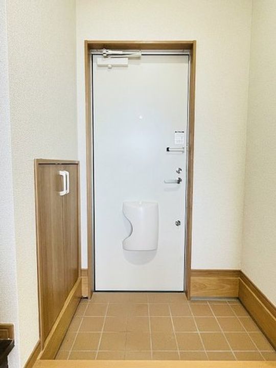 デライト桜ヶ丘3の玄関