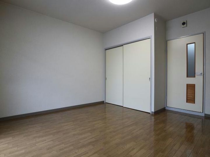 静岡県浜松市中央区布橋2(マンション)の賃貸物件の居間