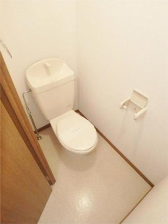 アムール琴の内装