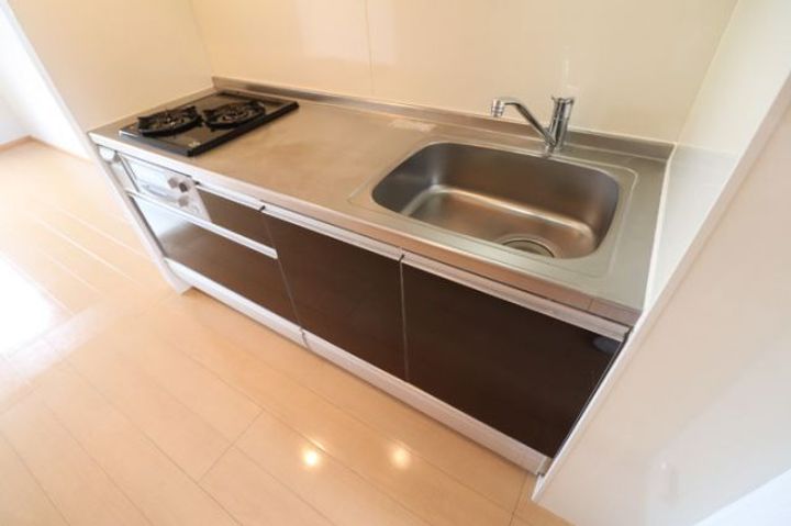 埼玉県三郷市三郷3(アパート)の賃貸物件のキッチン