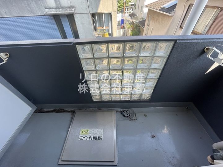 ReDEAL六郷の内装