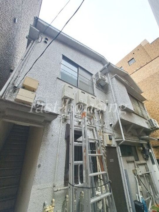 クリアハウス西荻の外観