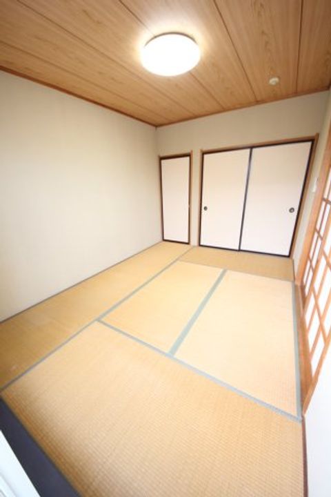 サザンクロス人形IIの内装