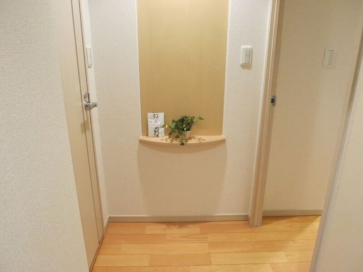 メゾンド日本橋三越前の玄関