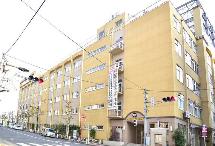 メゾンド日本橋三越前の周辺
