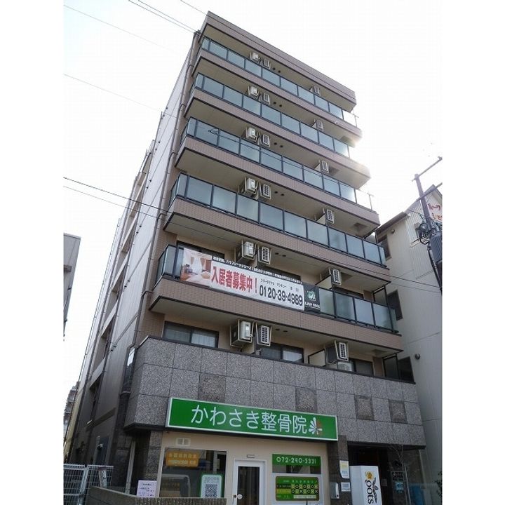 カーライル堺市駅前の外観