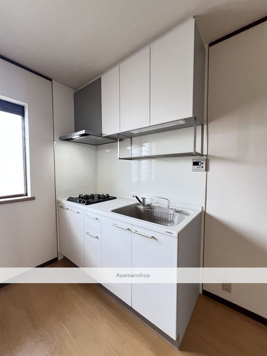 東京都練馬区東大泉3(マンション)の賃貸物件のキッチン