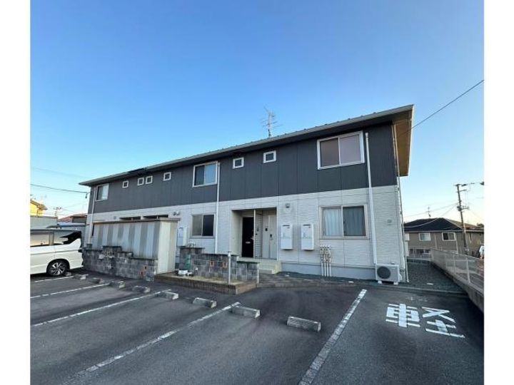 UWATTE HILLS Eの外観