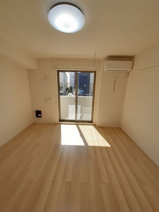 ラインズ山田町の内装