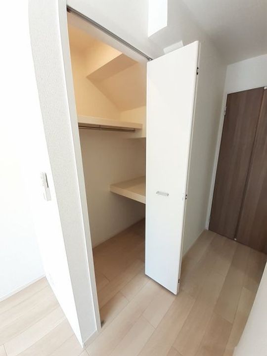 ラインズ山田町の内装