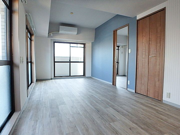 オールドコースト横濱の居間