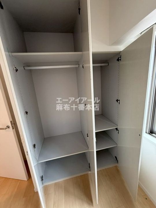 デュオフラッツ赤坂の内装