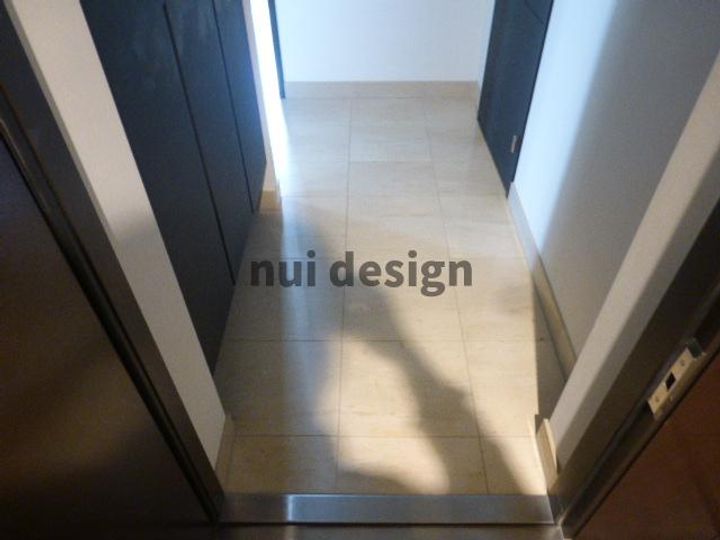 東京都港区麻布台3(マンション)の賃貸物件の玄関