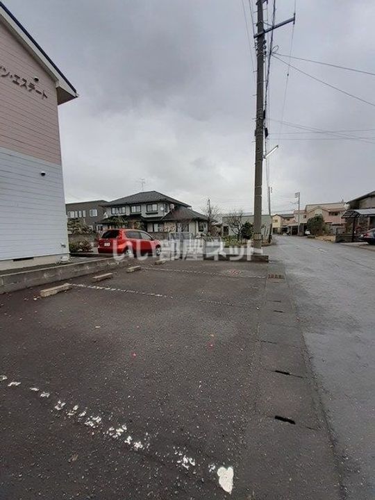 アーバンエステートの地図