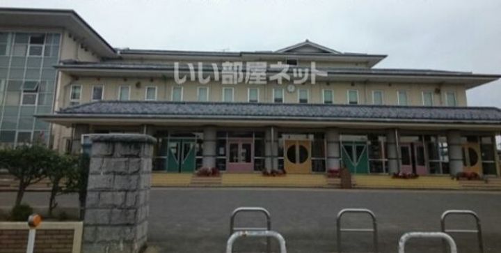 アーバンエステートの周辺