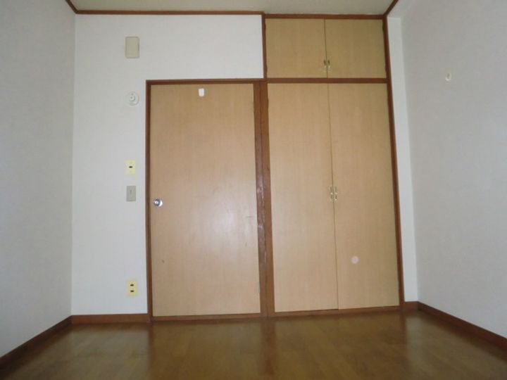 ナラハラコーポの内装