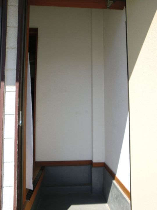 ナラハラコーポの玄関