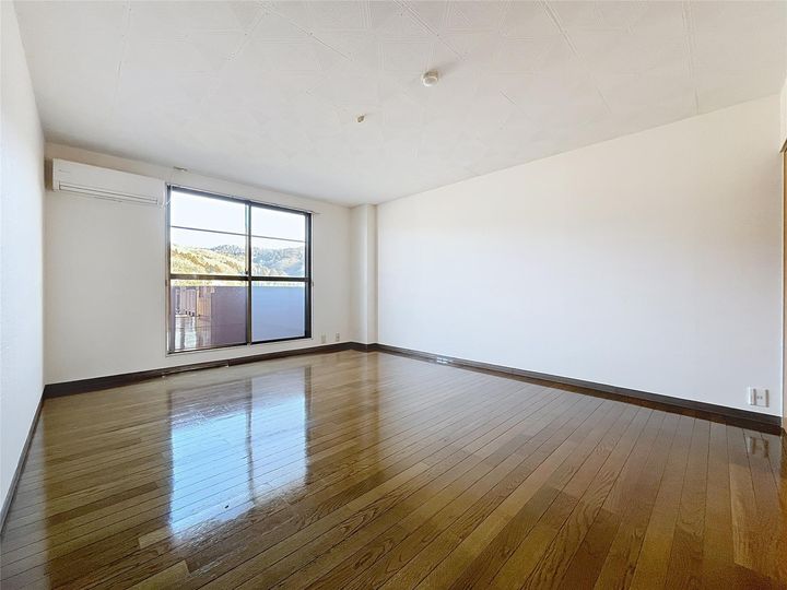 メゾン東浜の居間