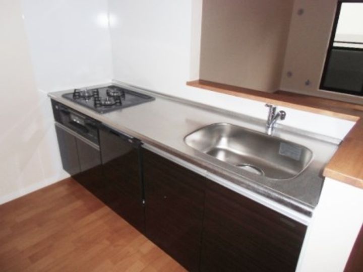 神奈川県横浜市港北区下田町5(アパート)の賃貸物件のキッチン