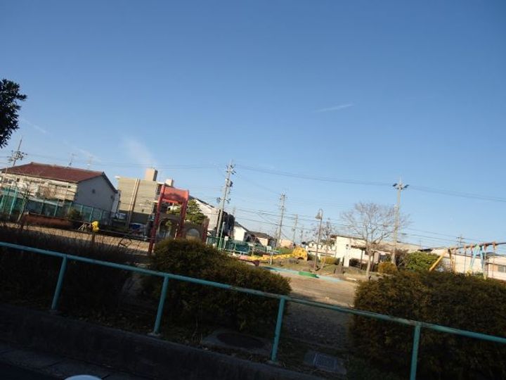 ホワイトマンションの周辺