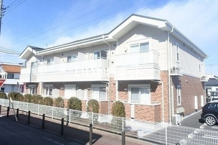 群馬県伊勢崎市中央町(アパート)の賃貸物件の外観