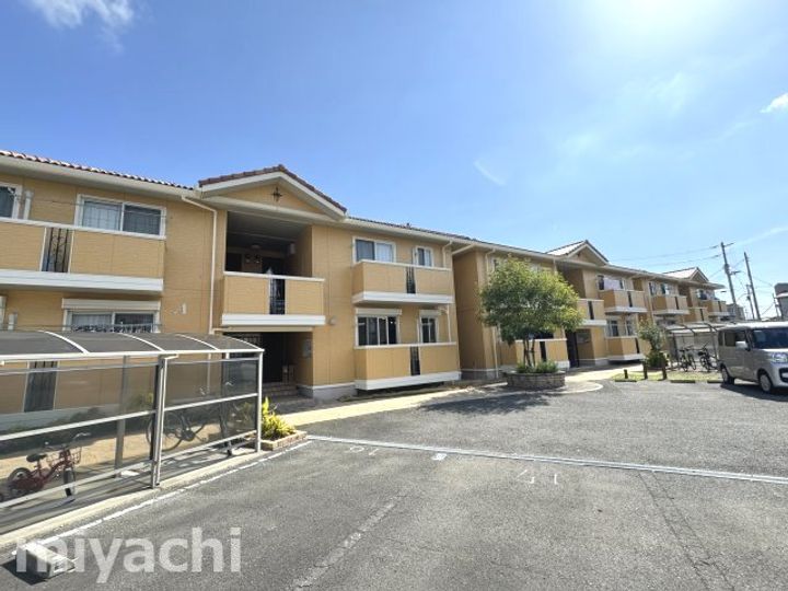 徳島県徳島市住吉5(アパート)の賃貸物件の外観