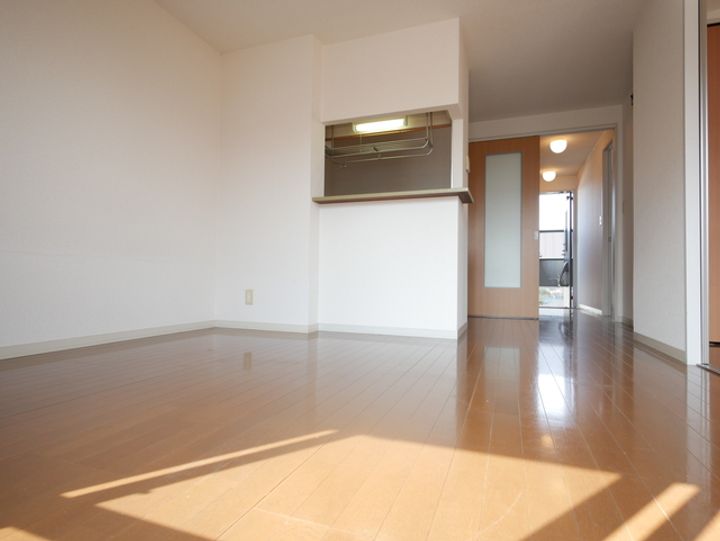 神奈川県座間市立野台2(アパート)の賃貸物件の居間