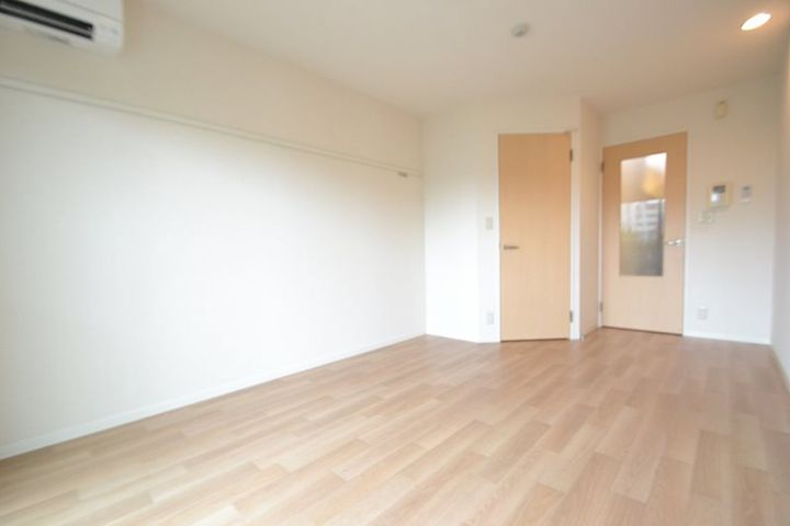 メイプルコートNの内装