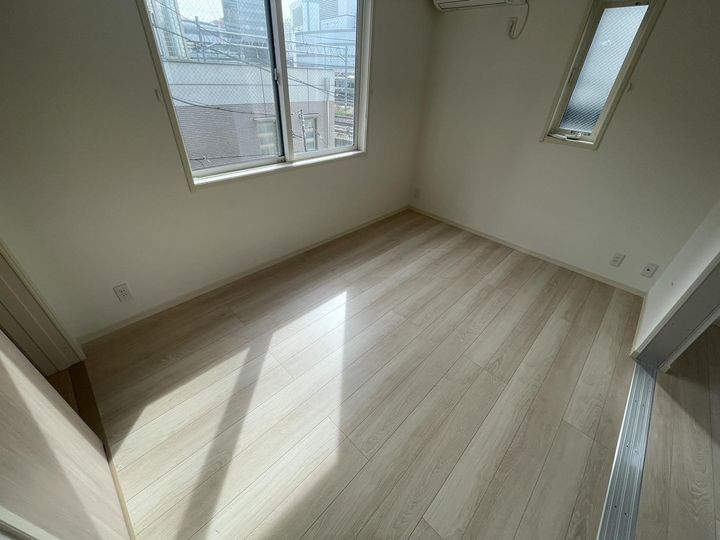 saule 新都心の内装