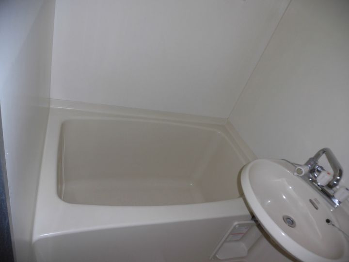 ビブロスヒルCの風呂