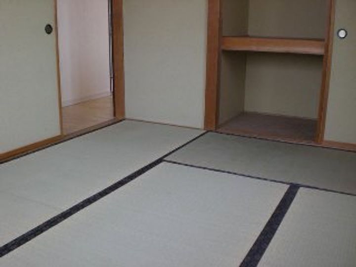 プリメーラ白樺の居間