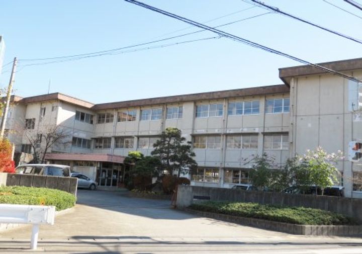 グリーンプラトーA棟の周辺