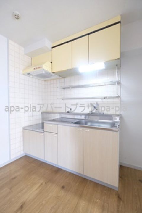 シャトーサンワのキッチン