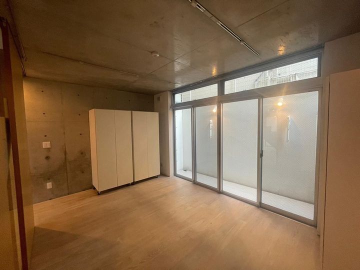 ARK TERRACE 東新宿の内装