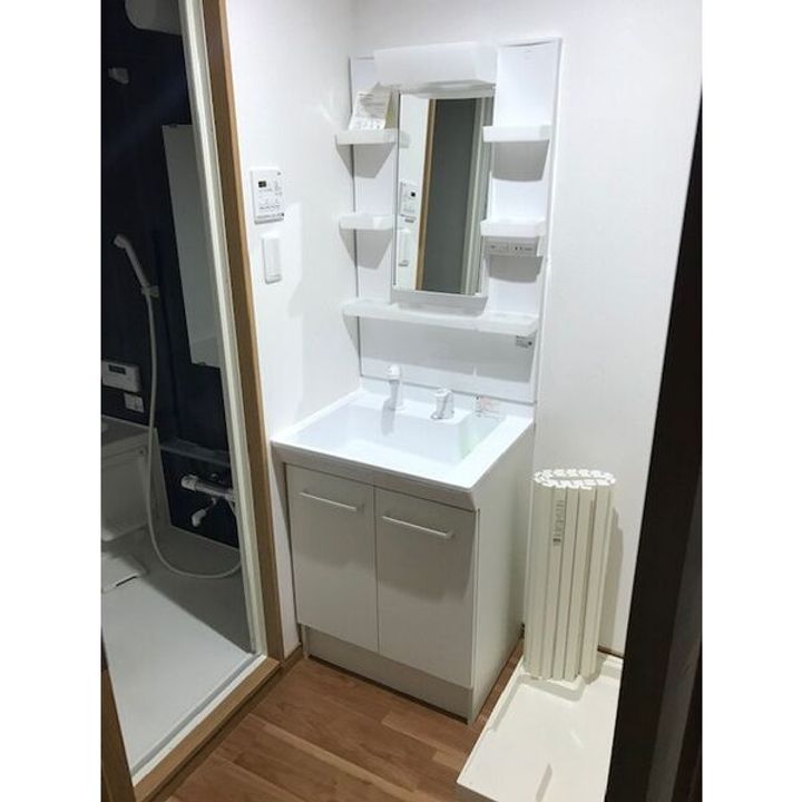 アトラスの内装