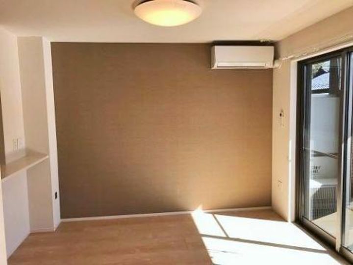 コンフォート中島の居間