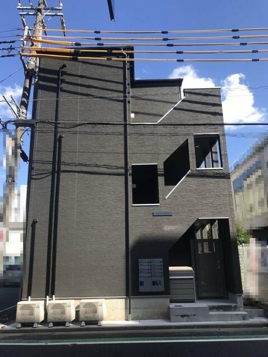 東京都江戸川区中央3(アパート)の賃貸物件の外観