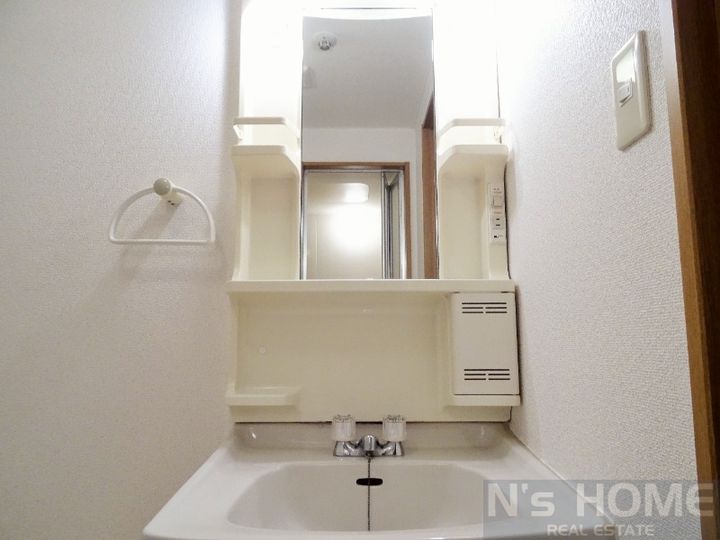 リリーブ1号館の内装