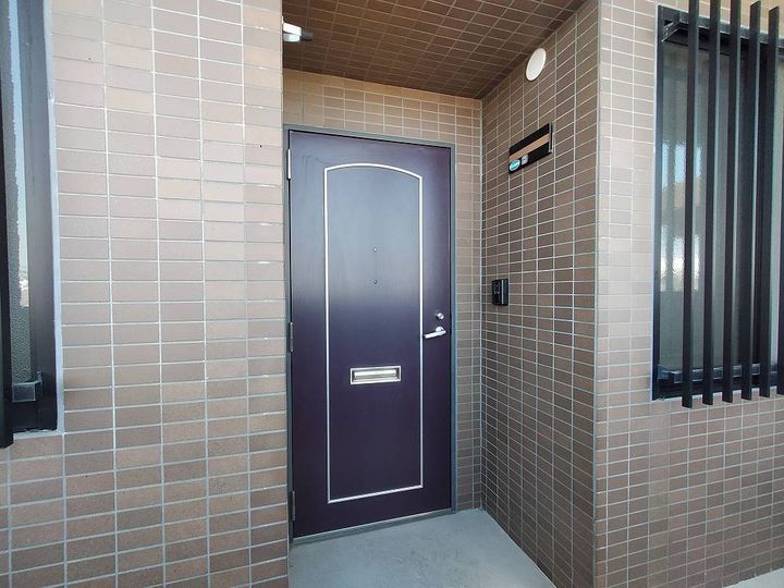 サザンコンフォート(3LDK)の玄関