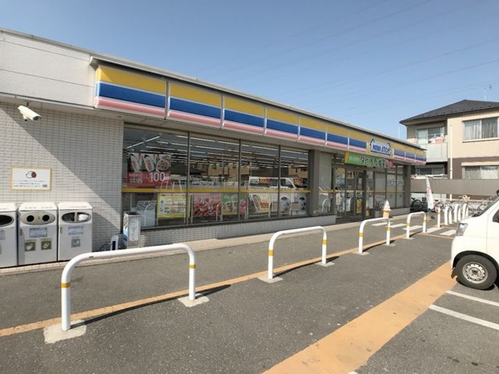 埼玉県草加市青柳7(マンション)の賃貸物件の周辺