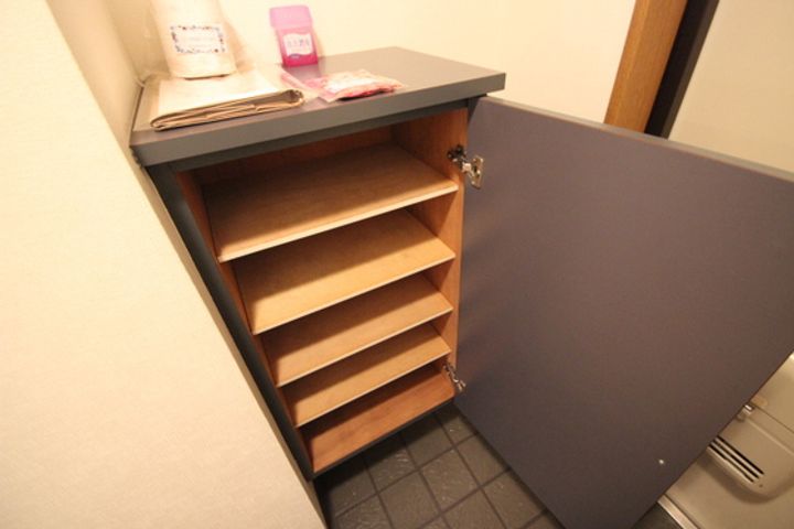 YASUDA BLD7の玄関