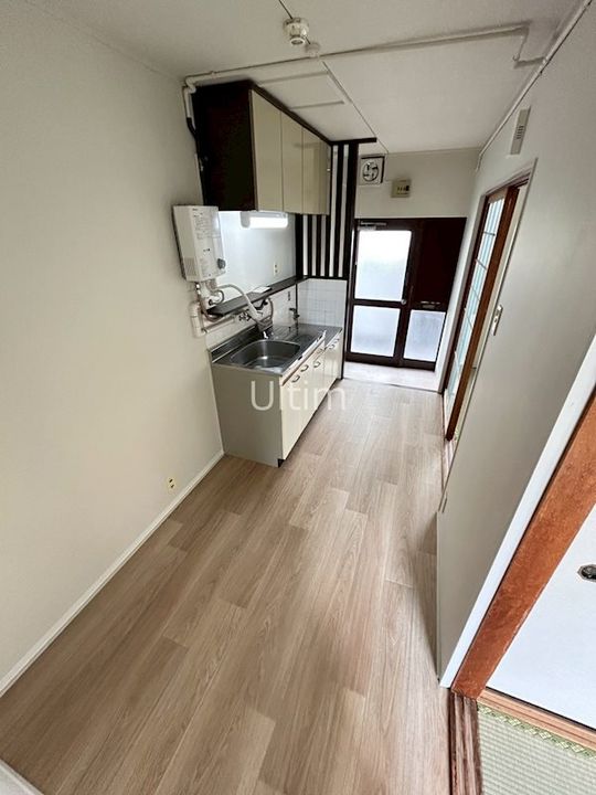 ツキシママンションの居間