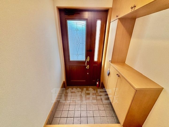 大阪府吹田市岸部南2(一戸建)の賃貸物件の玄関