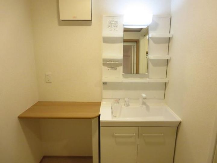 太鷲苑II(タイジュエン)の内装