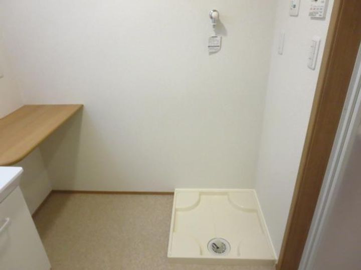 太鷲苑II(タイジュエン)の内装