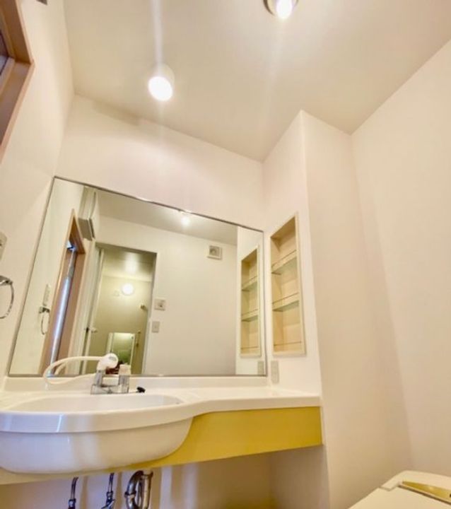 ストロベリーフィールズの内装