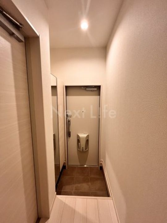 エスパース恋ヶ窪ベース2の玄関