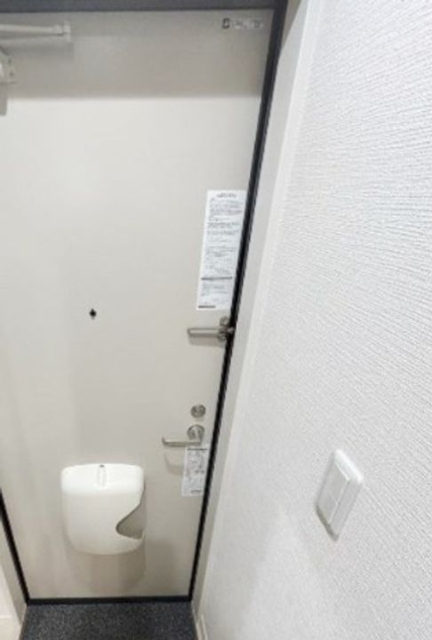 神奈川県横浜市保土ヶ谷区岡沢町(アパート)の賃貸物件の玄関